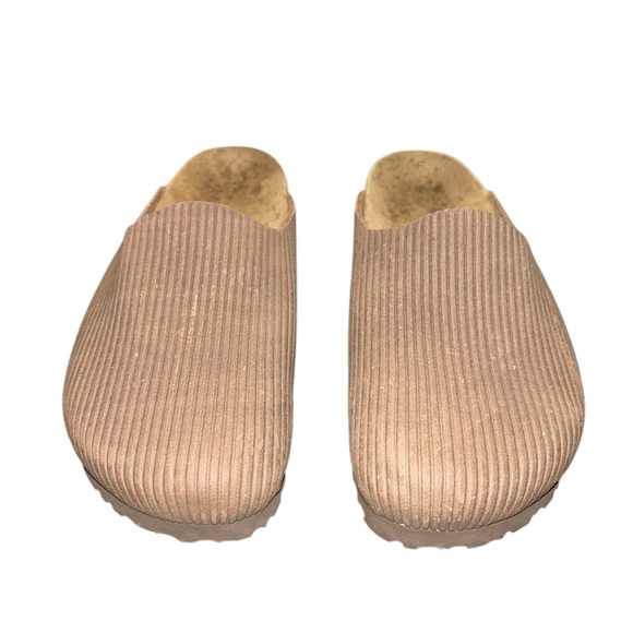 Birki’s by Birkenstock Taupe Ribbed Clogs 36 (US Women’s 5) NWOT, Minor Defect - Picture 2 of 9